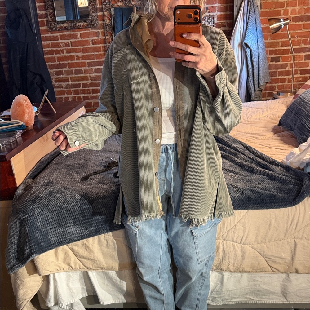 Grey/Green Corduroy Button-Front Jacket